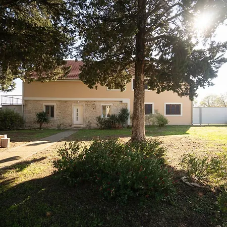 Mala Oaza Appartement Kistanje