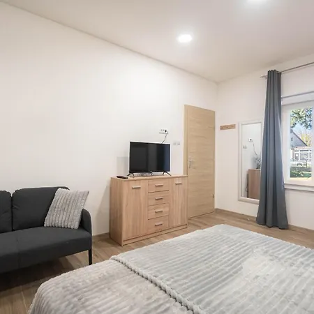 Apartman Mala Oaza *