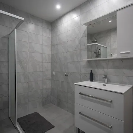 Mala Oaza Appartement *