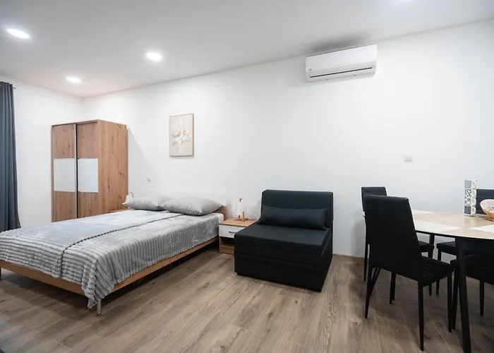 Mala Oaza Appartement *